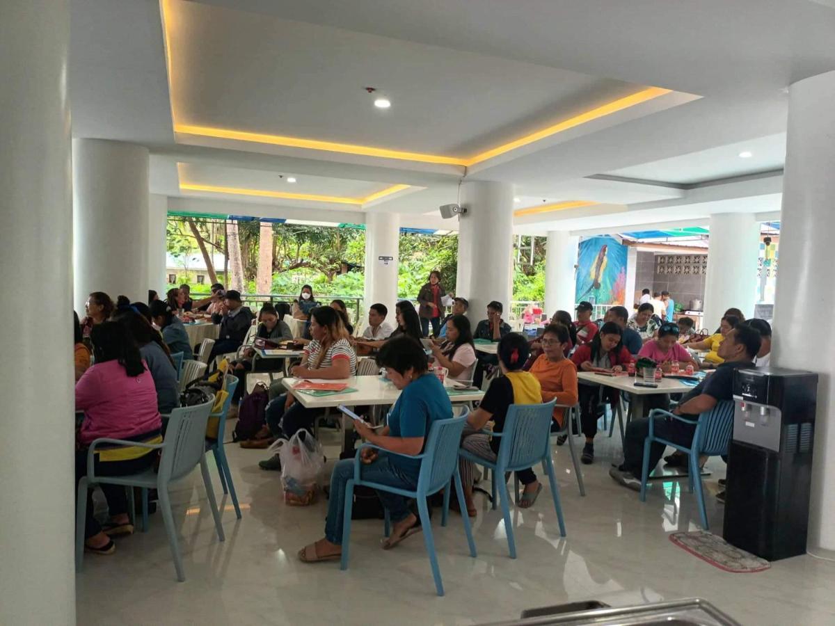 Aundanao Oasis Beach Samal Exterior photo